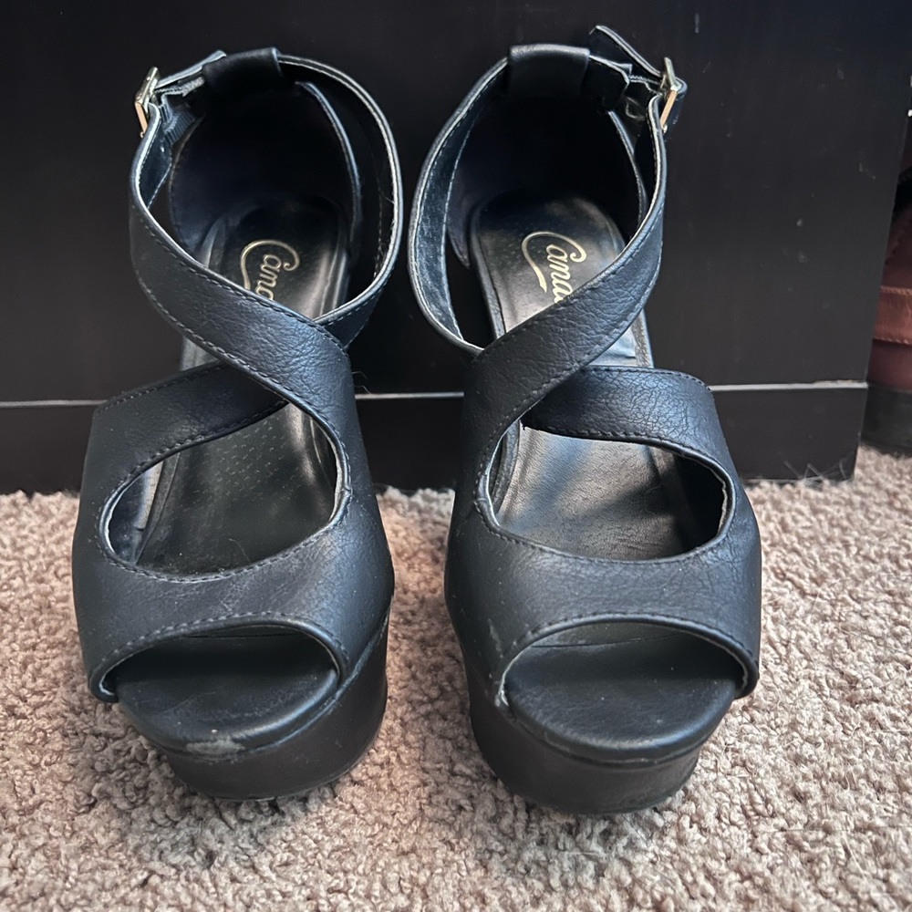 Wedges - Picture 2 of 3